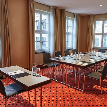 Hotel Steigenberger De Saxe Dresden
