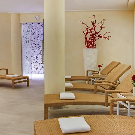 Steigenberger De Saxe 5*