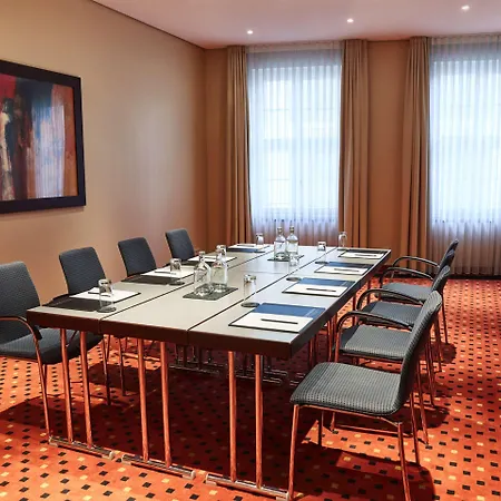 Отель Steigenberger De Saxe 5*