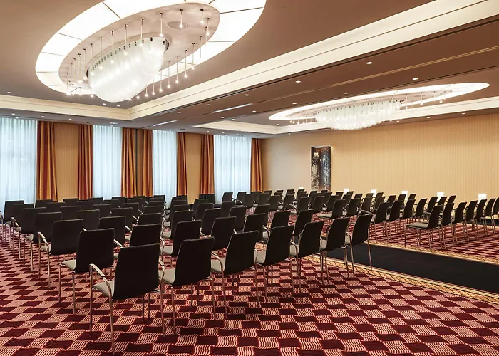 ホテル シュタイゲンベルガー デ ザクセ