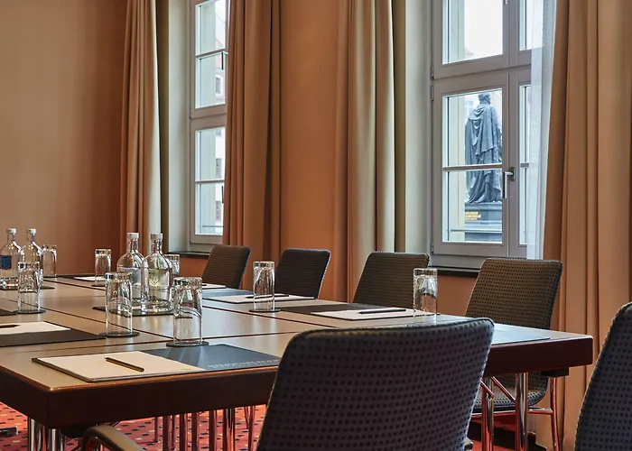 Steigenberger De Saxe 5* Dresden