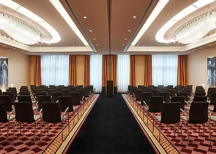 Otel Steigenberger De Saxe 5*